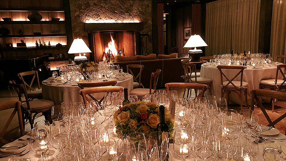 Elegant fine wine dinner setting representing the Naples Winter Wine Festival